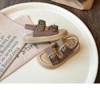 Sandalias de playa informales para niños y niñas, zapatos planos con hebilla de Metal para vacaciones de verano, diseño minimalista de estilo neutro elegante - details 8