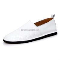 Nuevos zapatos negros planos De alta calidad para hombre, mocasines De cuero genuino, zapatos informales clásicos 2025 - details 4
