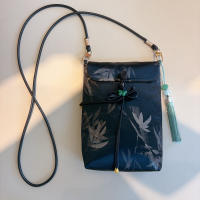 Nueva bolsa de teléfono móvil con bordado de cuerpo cruzado de brocado chino - details 6