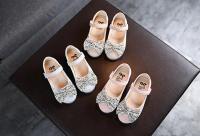 Zapatos de baile con gancho y bucle de princesa elegantes planos para niño brillante de cuero con lazo para niña, 2024 - details 1
