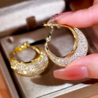Elegantes pendientes de cristal de red dorada, perfectos para fiestas y regalos a familiares y amigos en Navidad, Halloween y San Valentín - details 1
