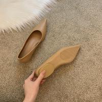 Nuevos zapatos de abuela de cuero suave con tacón bajo y punta estrecha de primavera - details 11