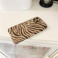 Funda de Teléfono con Patrón de Zebra de Foil Plateado Adecuada para iPhone y Huawei - details 10