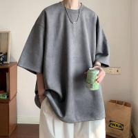 Camiseta de manga corta de gamuza pesada para hombre, camiseta informal holgada de talla grande con manga de cinco cuartos, ropa cómoda de verano para hombre - details 7