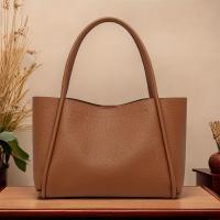 INS Bolso de mano suave retro elegante de inspiración coreana para mujer - Correa de hombro ajustable, cierre magnético, bolso espacioso para el trabajo, compras, regalo del día de la madre (marrón claro/rojo/negro), bolso vintage, accesorio sofisticado - details 1