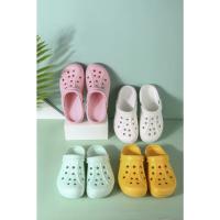Zapatillas de Pareja de Verano Sandalias de Moda Impermeables Zapatos de Suela Suave para Exteriores Zapatillas de Casa para Hombres - details 0