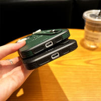 Funda de Teléfono de Cuero Sintético con Correa para iPhone Diseño Minimalista Protección de Cámara - details 2