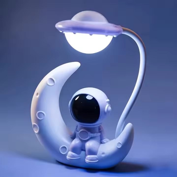 Luz Nocturna creativa de astronauta lunar, lámpara LED de escritorio pequeña para decoración de dormitorio, regalo de Navidad - 1