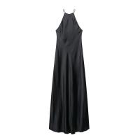 PB & ZA2025summer nuevo vestido de textura satinada con tirantes y falda hasta el suelo sin mangas con dobladillo suelto para mujer - details 1