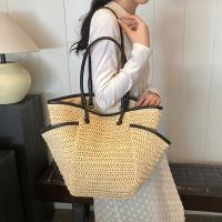 Bolso de mano de paja elegante para mujer: bolso de hombro convertible grande con cierre de cremallera y estilo minimalista beige y negro para la playa, camping, desplazamientos y viajes - details 7