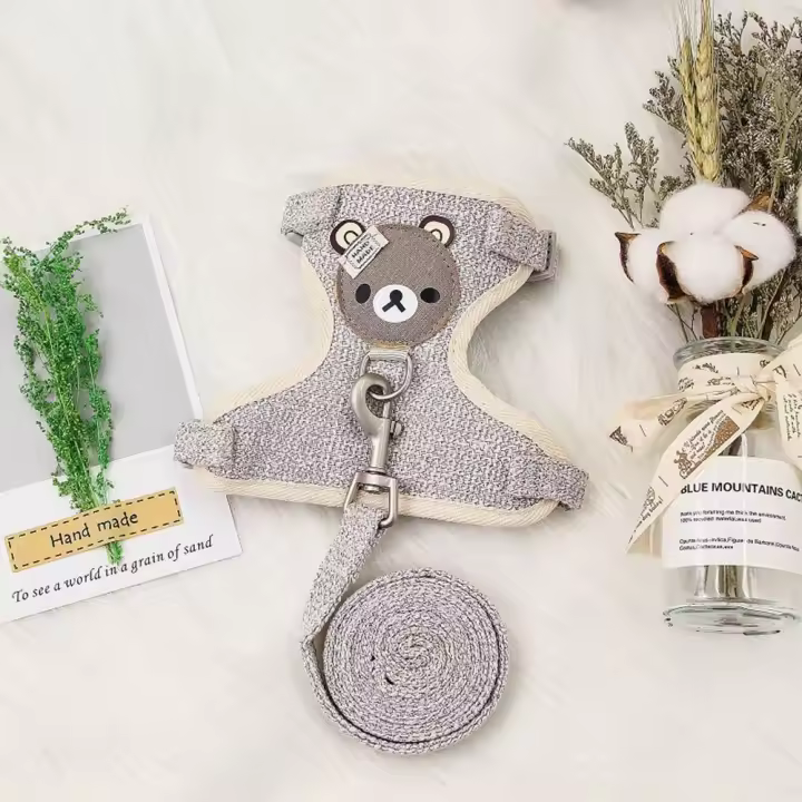 Chaleco para mascotas con dibujos de oso, accesorios para perros y gatos, cuerda para perro, correa para el pecho, cadena para perro, cuerda de tracción - 1