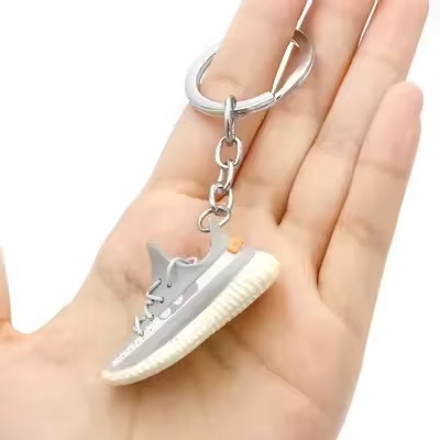 Llavero Mini Zapatillas 3D Adorno Decorativo Creativo para Mochilas, Bolsos, Puertas de Coche - 1