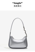Nueva bolsa baguette plateada de verano, casual, nicho, simple, moda versátil, solo hombro, axila, pequeña, para mujer. - details 5