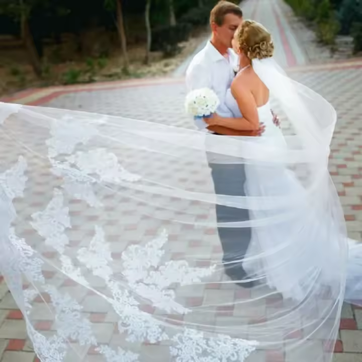 Accesorios De boda velo De Novia De 3M con peine borde De encaje velo De Novia De catedral Velos De Novia Largos - 1