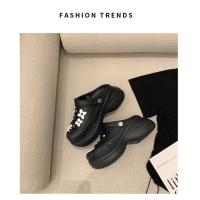 Zapatos con agujeros de suela gruesa, zapatos de cabeza de bolsa de desgaste exterior de suela blanda de EVA para mujer, zapatillas geniales - details 31