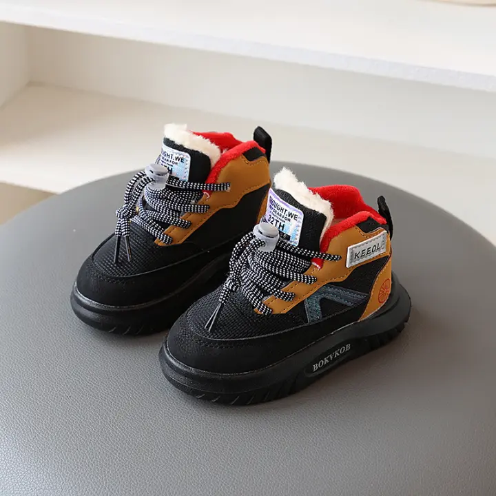 Zapatos deportivos para niños nuevos zapatos de invierno para invierno zapatos casuales de cuero de caña alta para niños zapatos de algodón grandes de terciopelo zapatos para niñas - 1