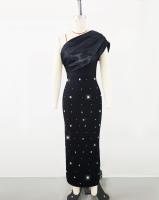 Elegante Vestido de Vendaje con Hombro Inclinado Diseño Distintivo de Alta Moda Francesa - details 9