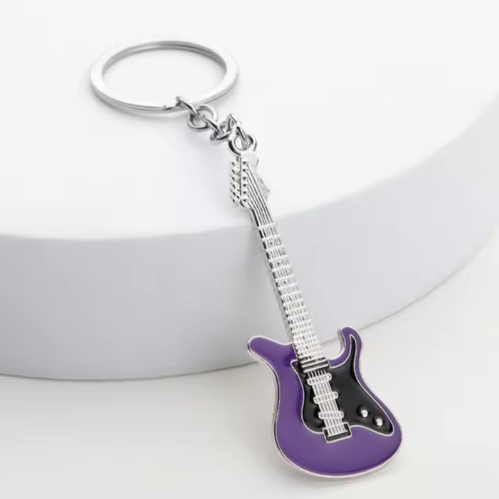 Llavero de guitarra de aleación de Zinc para hombre y mujer, joyería de estilo coreano, elementos musicales de bajo, llavero de coche, colgante de bolsa portátil - 1