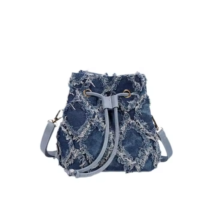 Bolso de mezclilla tie-dye para mujer, bolso cubo premium, bolso versátil de verano, bolso de mensajero para mujer. - 1