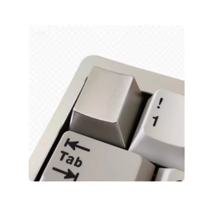 Tapa de tecla de aleación de aluminio, elaborada con precisión mediante maquinaria CNC, una pieza de artesanía metálica perfecta como accesorio para juegos. Con un diseño anime atractivo, combina estética y funcionalidad, siendo totalmente compatible con - 1