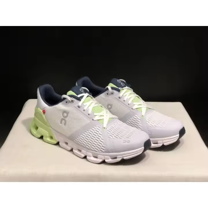En peso ligero zapatos para correr con amortiguación flexible - 1