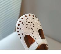Zapatos informales para niñas, calzado de cuero suave con recortes calados de princesa, con correa en T, para primavera y verano, 2025 - details 13