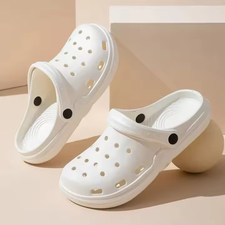 Zuecos de jardín para mujer, sandalias de playa de verano, zapatos con punta ancha para exteriores, sandalias para hombre y mujer, zapatillas de ducha para casa - 1