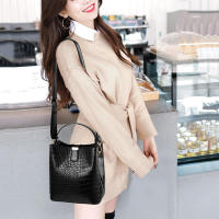 Bolso de Mano de PU con Patrón de Cocodrilo para Mujeres - details 12