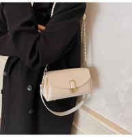 Elegante bolso cruzado tejido negro para mujer: bolso de hombro versátil con correa desmontable, cierre de cremallera y herrajes en tono dorado, perfecto para atuendos informales o formales - details 11