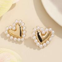 Pendientes de perlas coreanas con forma de corazón a la moda para mujer Bens, perforación dulce, joyería chapada en oro de latón, venta al por mayor E93 - details 0