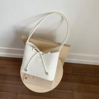 Bolso de cubo con lazo coreano para mujer, bolso de ocio Y2k con lazo para axila, bolso de hombro dulce de cuero Pu - details 2