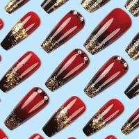 24 UDS French Artificial Nail se prensa con lentejuelas artificiales graduales en negro y rojo, y un diseño de brillo de diamante completo en el acrílico. - details 2