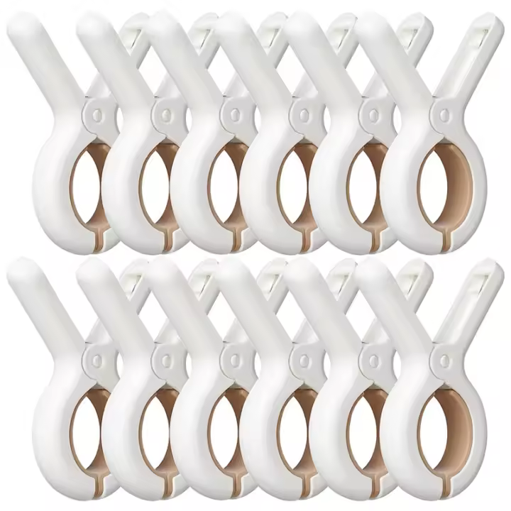 Paquete de 12 alfileres de plástico para ropa, Clips para toallas de playa, pinzas para ropa sucia, mantas para tendedero y estante colgante - 1