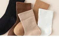 5 pares de calcetines escolares versátiles color café niños y niñas calcetines de algodón de tubo medio - details 4