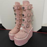 Cuñas góticas de moda para mujer, zapatos con hebilla de talla grande 43, botas de moto con plataforma gruesa rosa brillante, 2021 - details 3
