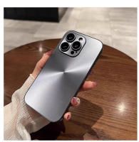 Funda de CD Láser Deluxe Aurora Protección de Choque Suave para iPhone 16-11 Pro Max - details 16