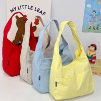 Bolso de hombro de nailon de Color caramelo, bolso de mano deportivo de secado rápido de gran capacidad, paquete de teléfono móvil de estilo coreano de Color sólido, Unisex - details 6