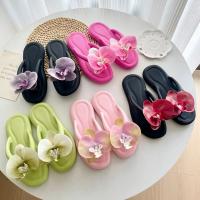 Elegante Pantufla de Orquídea de Mariposa de Verano Sandalia de Vacaciones Antideslizante para Mujeres Uso Interior y Exterior - details 11