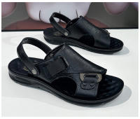 Sandalias de cuero para hombre, zapatos suaves de playa y exterior, planos, color negro, para jardín, 2024 - details 15