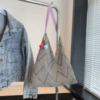 Bolso de hombro elegante de verano con patrón de rayas, bolso tejido informal a la moda, correa no ajustable con colgante, bolsos de viaje para mujer - details 17