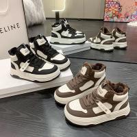 Zapatos de suela gruesa para mujer, zapatillas deportivas vulcanizadas de terciopelo con plataforma, de alta calidad, informales, invierno, 2024 - details 1
