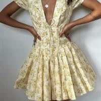 Minivestido estampado con cuello en V y mangas abullonadas. Vestido adornado con lazo de cintura alta con estampado floral. - details 8