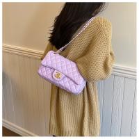 Bolso cuadrado pequeño informal, bolso de mensajero de cadena, nueva moda, bolso de hombro de diamantes. - details 16