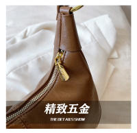 Nueva bolsa de axila popular y versátil de cuero con textura de cera de aceite, bolso de hombro de moda. - details 3