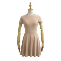 Vestido básico de manga corta de color sólido ajustado de estilo europeo y americano para mujer con cintura y cuello medio alto delgado Empalme de una palabra falda de swing grande - details 2