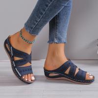 Sandalias de cuña para mujer, verano 2025, con bordado, suela gruesa, punta abierta, pantuflas, moda retro, casual, ligeras, plataforma, deslizantes. - details 10