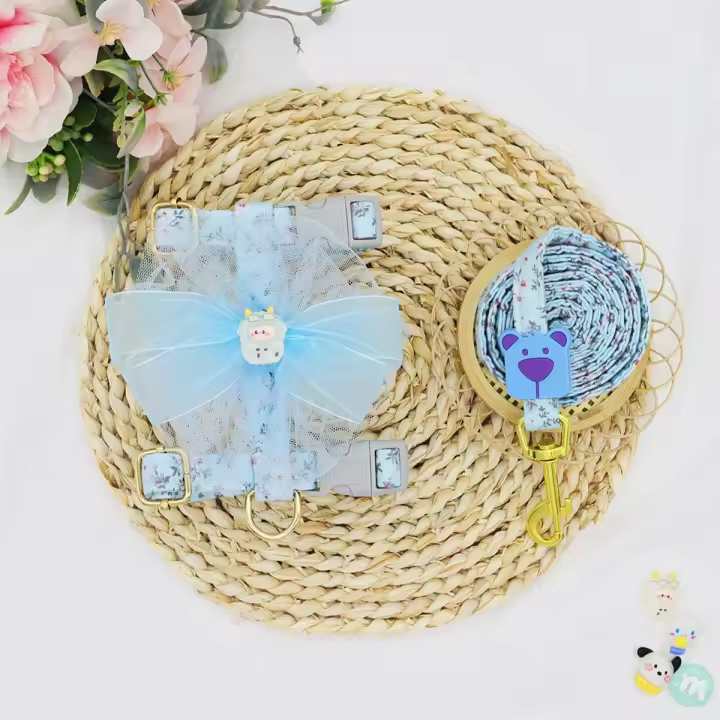 Dog Harness Set Pet Walking Charming Lace Bow Pet Summer Set - 1