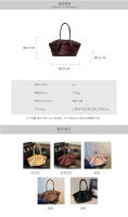 Bolsa de hombro de gran capacidad, estilo retro, nueva moda de primavera, axilas premium, versión coreana, bolso de mano para mujer. - details 1