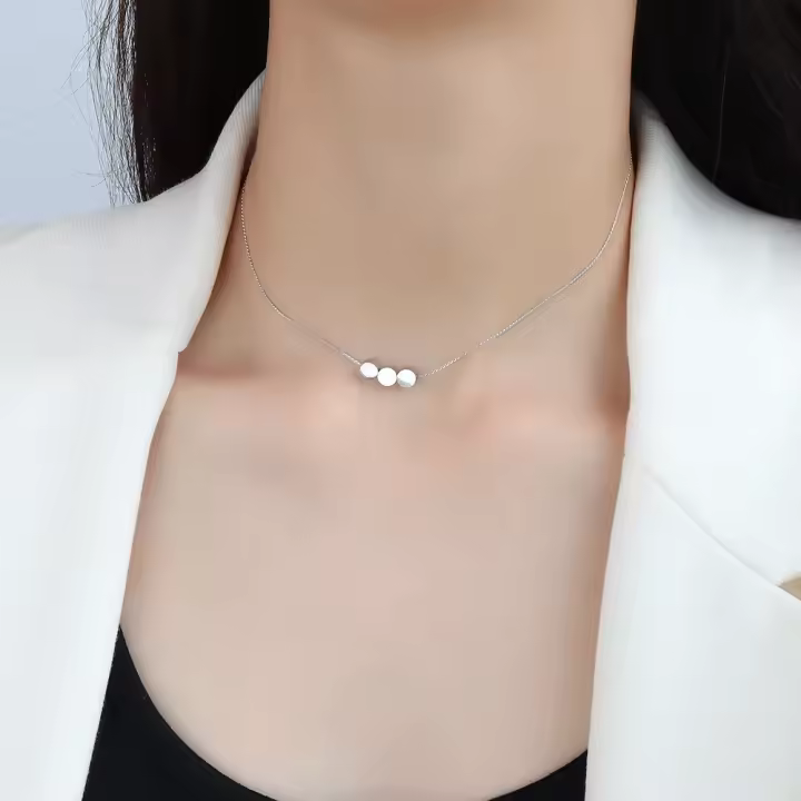 Collar de Frijol Dorado de Lujo Ligero Cadena Plana de Acero de Titanio Dorado 18k - 1