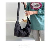 Bolsa de nailon bola de masa bolsa de gran capacidad bolsa de alta gama casual bolsa de mensajero simple versátil bolso de hombro de las mujeres - details 0